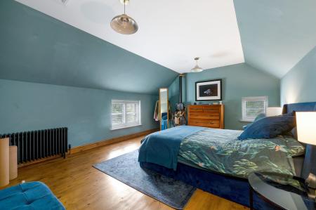 3 bedroom Detached house for sale in Denford Road, Ringstead, NN14