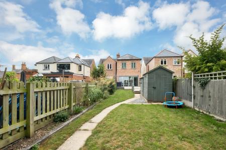 3 bedroom Semi-detached house for sale in Conduit Road, Stamford, PE9