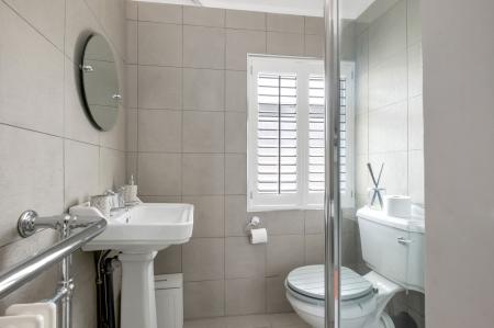 3 bedroom Semi-detached house for sale in Conduit Road, Stamford, PE9