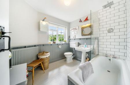 4 bedroom End of terrace house for sale in Little Casterton, Stamford, PE9