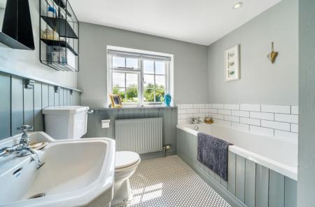 4 bedroom End of terrace house for sale in Little Casterton, Stamford, PE9