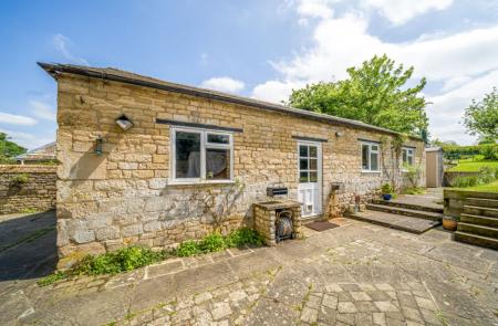 4 bedroom End of terrace house for sale in Little Casterton, Stamford, PE9