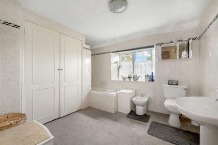 3 bedroom Cottage for sale in Austin Street, Stamford, PE9