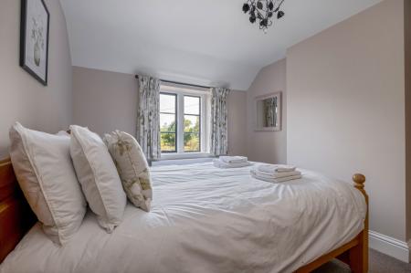 4 bedroom Detached house for sale in Barnack Road, Uffington, PE9