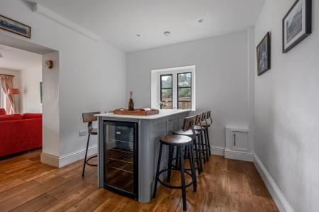 4 bedroom Detached house for sale in Barnack Road, Uffington, PE9