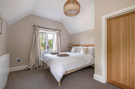 4 bedroom Detached house for sale in Barnack Road, Uffington, PE9