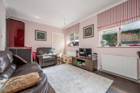 6 bedroom Detached house for sale in Manor Road, Sutton, PE5