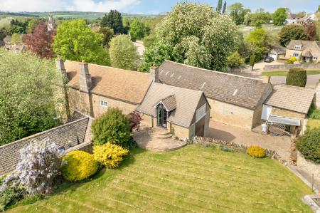 4 bedroom Detached house for sale in High Street, Duddington, PE9