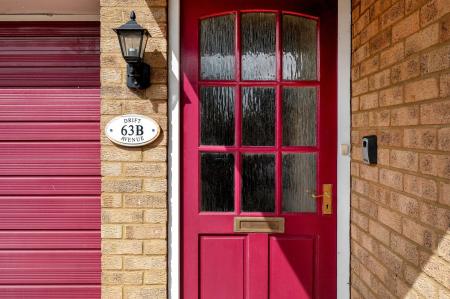 3 bedroom Detached house for sale in Drift Avenue, Stamford