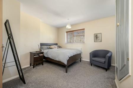 3 bedroom End of terrace house for sale in Newport Way, Ufford, PE9