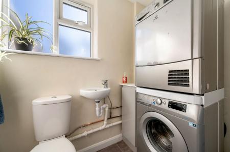 3 bedroom End of terrace house for sale in Newport Way, Ufford, PE9