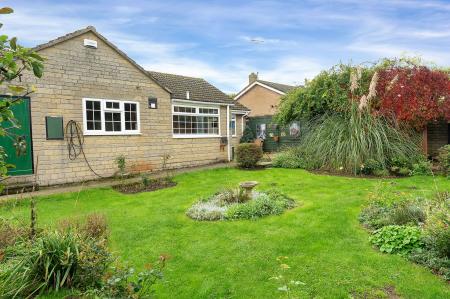 3 bedroom Detached bungalow for sale in Bourne Road, Essendine, PE9