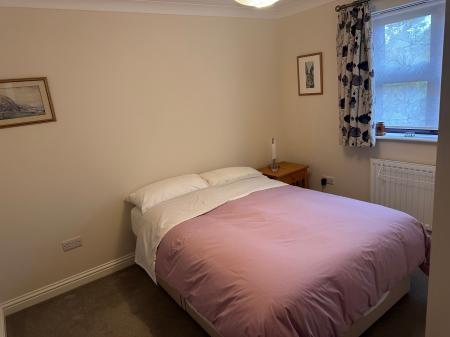 5 bedroom Detached house for sale in Tobias Grove, Stamford, PE9