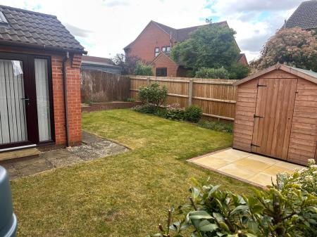 5 bedroom Detached house for sale in Tobias Grove, Stamford, PE9