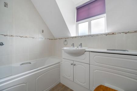 3 bedroom Town house for sale in Daniel Court, Stamford, PE9