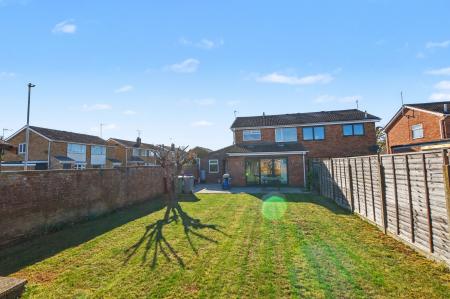 3 bedroom Semi-detached house for sale in Falkirk Close, Stamford, PE9