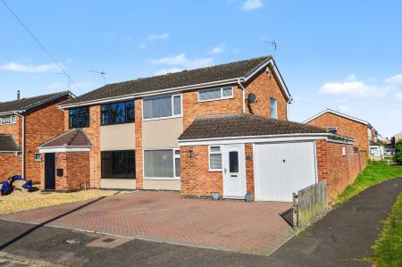 3 bedroom Semi-detached house for sale in Falkirk Close, Stamford, PE9