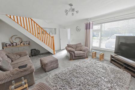 3 bedroom Semi-detached house for sale in Falkirk Close, Stamford, PE9