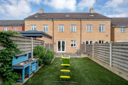 3 bedroom Town house for sale in Little Casterton Road, Stamford, PE9
