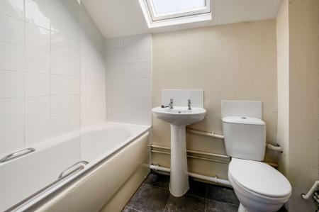 2 bedroom Flat for sale in Empingham Road, Stamford, PE9