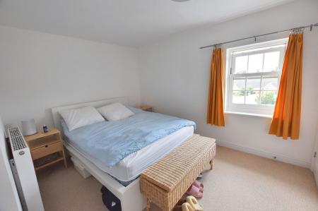 2 bedroom Flat for sale in Bowman Mews, Stamford, PE9