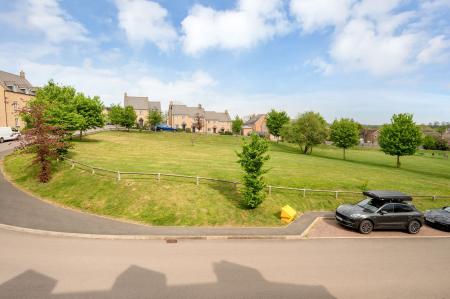 5 bedroom Detached house for sale in Oak Lane, Kings Cliffe, PE8