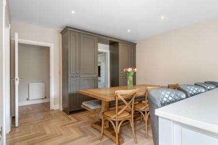 5 bedroom Detached house for sale in Oak Lane, Kings Cliffe, PE8