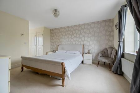 5 bedroom Detached house for sale in Oak Lane, Kings Cliffe, PE8