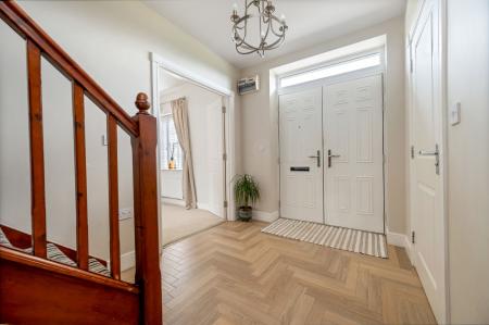 5 bedroom Detached house for sale in Oak Lane, Kings Cliffe, PE8