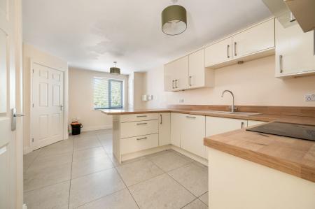 3 bedroom Town house for sale in Ryhall Road, Stamford, PE9