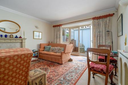 2 bedroom House for sale in Wothorpe Mews, Stamford, PE9