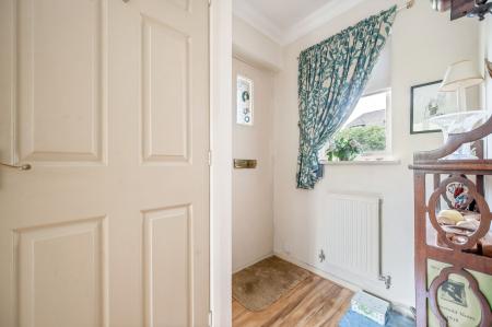 2 bedroom House for sale in Wothorpe Mews, Stamford, PE9