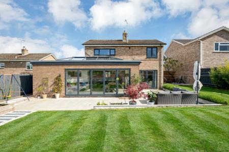 4 bedroom Detached house for sale in Timbergate Road, Ketton, PE9