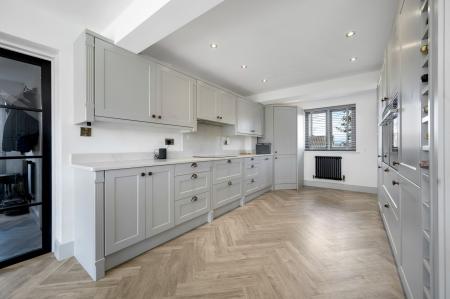 4 bedroom Detached house for sale in Timbergate Road, Ketton, PE9