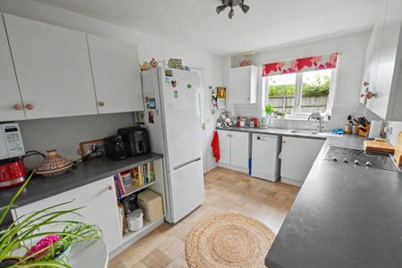 3 bedroom Semi-detached house for sale in Plover Road, Essendine, PE9