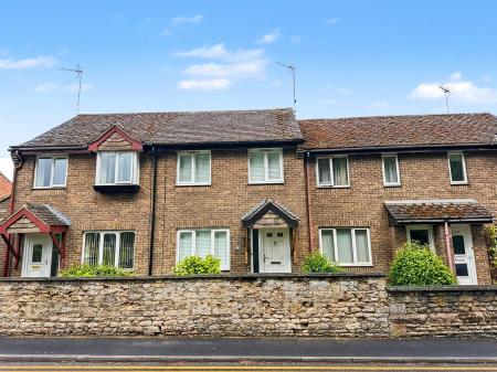 Burghley Court, Stamford, PE9