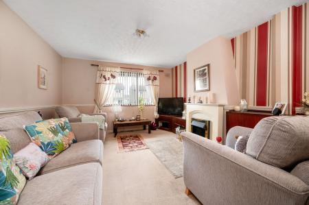 3 bedroom End of terrace house for sale in Andrew Road, Stamford, PE9