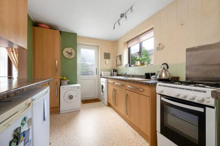 3 bedroom End of terrace house for sale in Andrew Road, Stamford, PE9