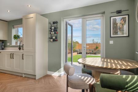 3 bedroom Semi-detached house for sale in Sovereign Way, Stamford, PE9