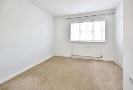 4 bedroom Detached house to let in Banks Crescent, Stamford, PE9