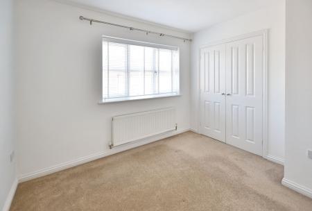 4 bedroom Detached house to let in Banks Crescent, Stamford, PE9