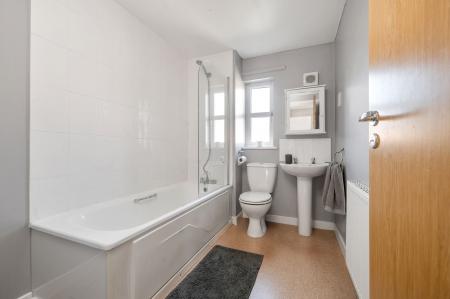 2 bedroom Terraced House for sale in Little Casterton Road, Stamford, PE9