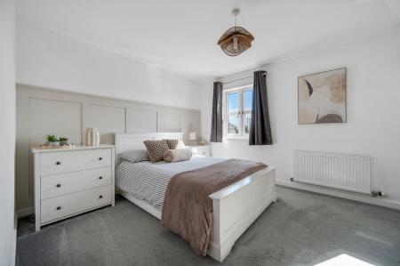 2 bedroom Terraced House for sale in Little Casterton Road, Stamford, PE9