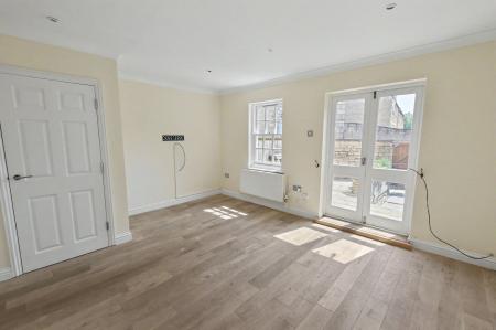 4 bedroom Terraced House for sale in Blackfriars Street, Stamford, PE9