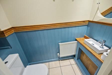 4 bedroom Terraced House for sale in Blackfriars Street, Stamford, PE9