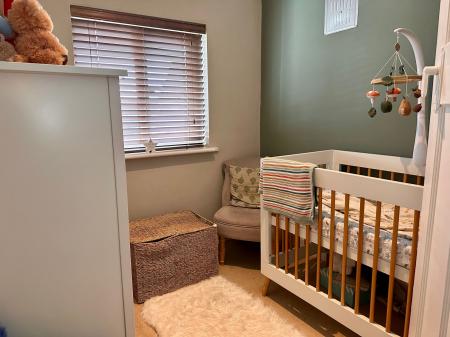 3 bedroom Semi-detached house for sale in Drift Gardens, Stamford, PE9