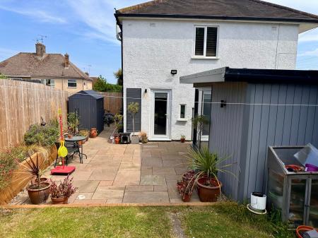 3 bedroom Semi-detached house for sale in Drift Gardens, Stamford, PE9