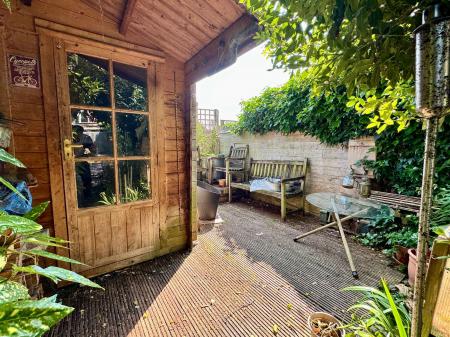 3 bedroom Terraced House for sale in Rock Road, Oundle, PE8