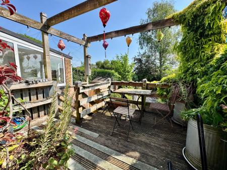 3 bedroom Terraced House for sale in Rock Road, Oundle, PE8