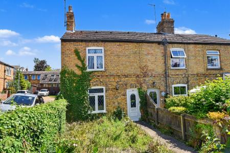 2 bedroom End of terrace house for sale in New Street, Stamford, PE9